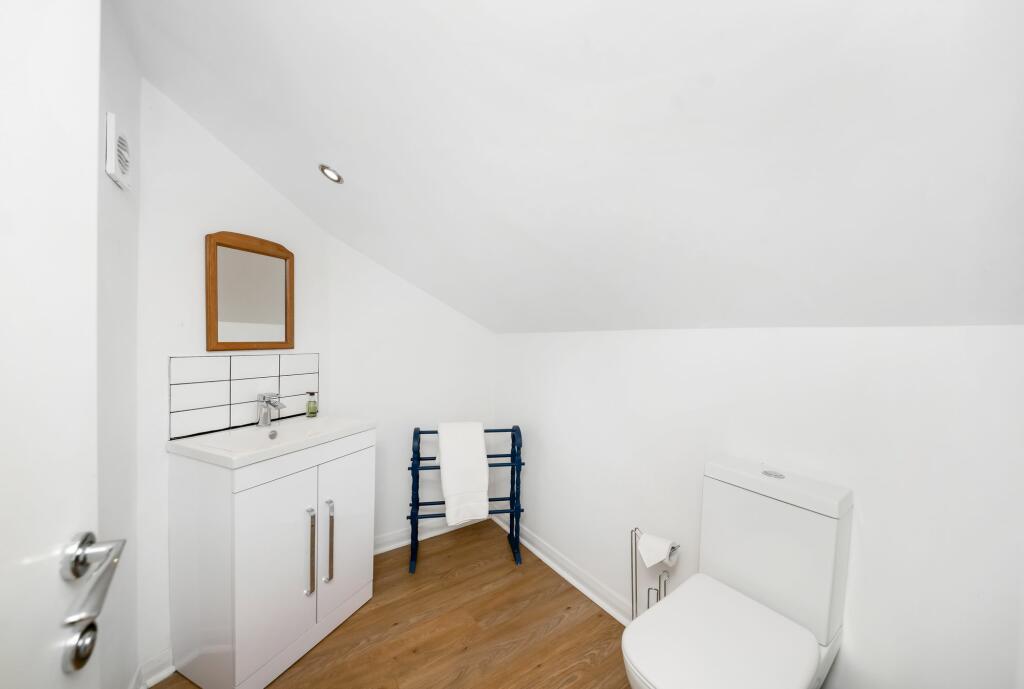 EN-SUITE BEDROOM TWO