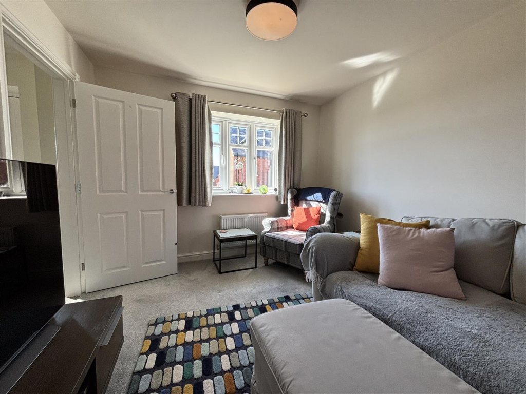 11 Primrose Walk, Ravenstone