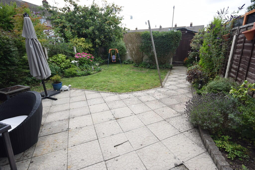 GARDEN 