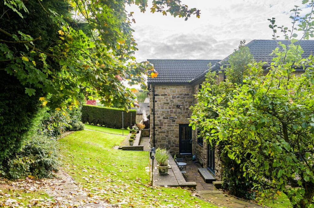 Rear house 