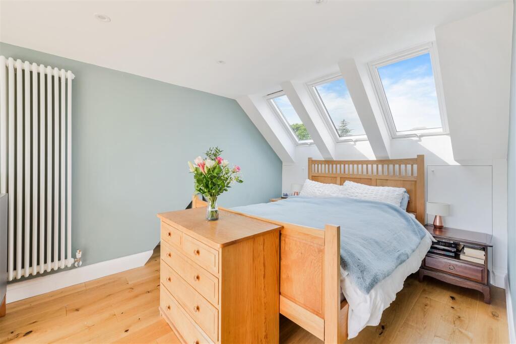 LOWER HILL ROAD (11).jpg