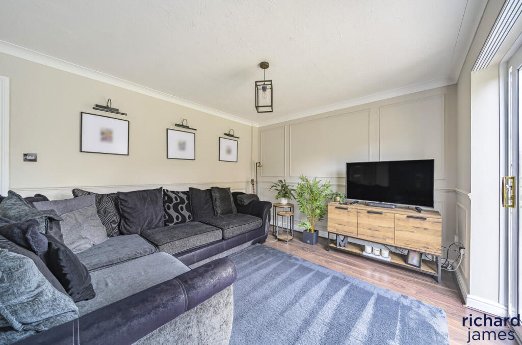 2fe2c78caa694edaaa8d8448e768edbb