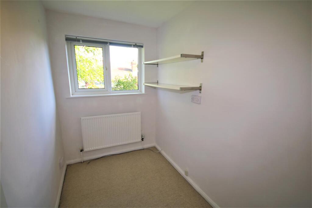 Bedroom 4.JPG