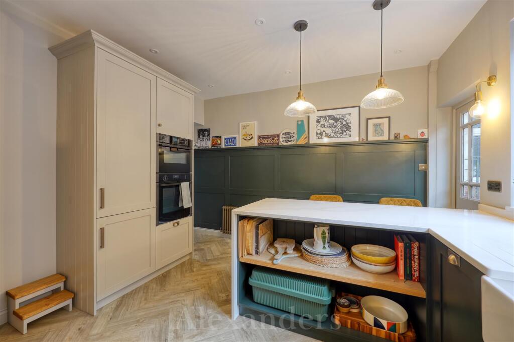 3 Pinfold Court-09.jpg
