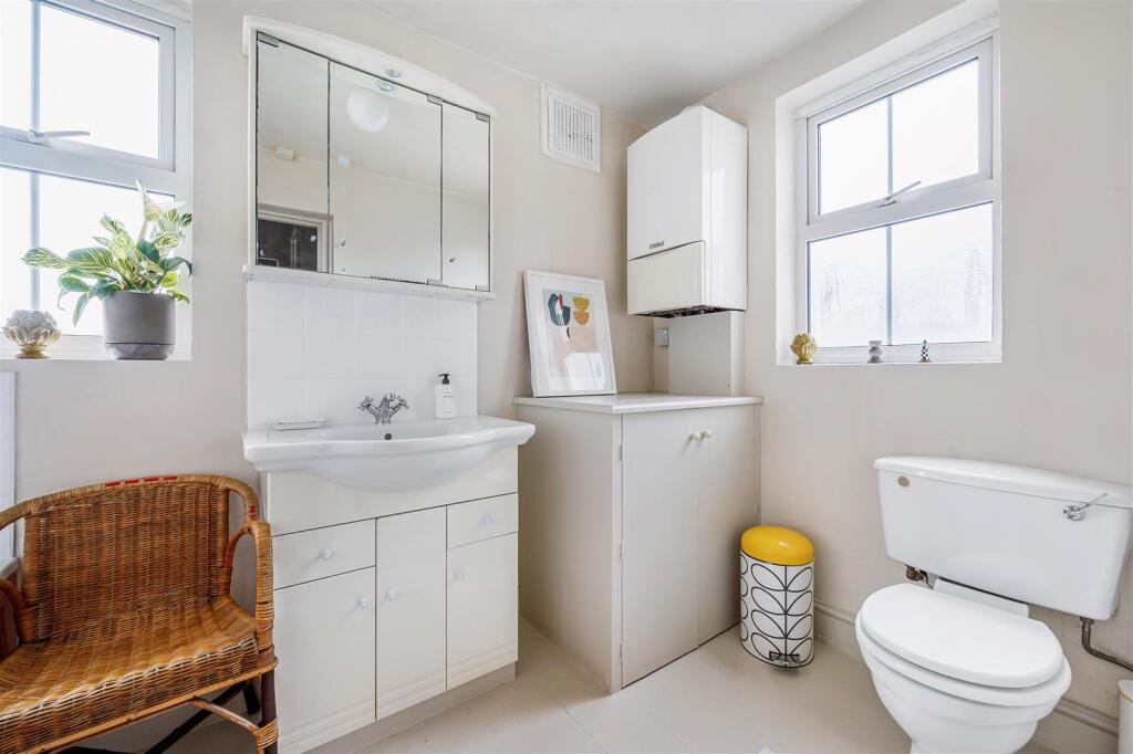 16 Spencer Road-16.jpg