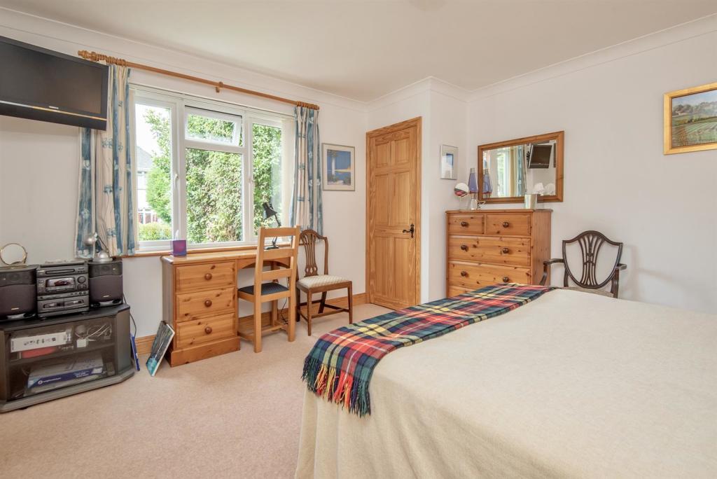 Bedroom 3.jpg