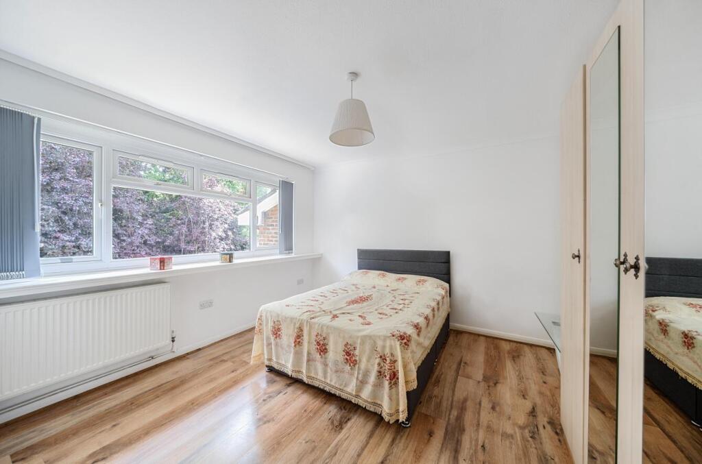 Davidson Frost-Wellings, DFW, White House Drive, B