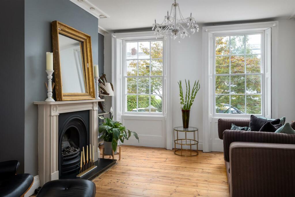 16 - 65 Gratton Road - GL50 2BZ - Web.jpg