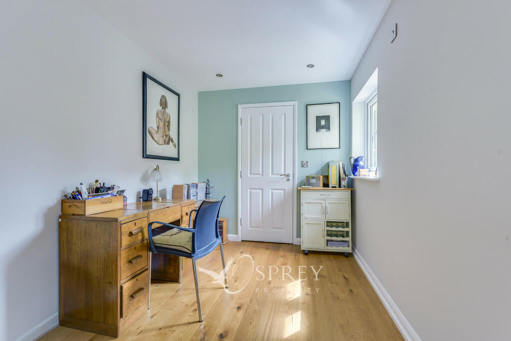 Study/Bedroom Thr...