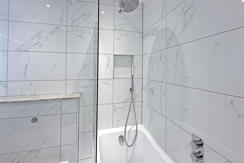 382HatfieldRoad-22.jpg