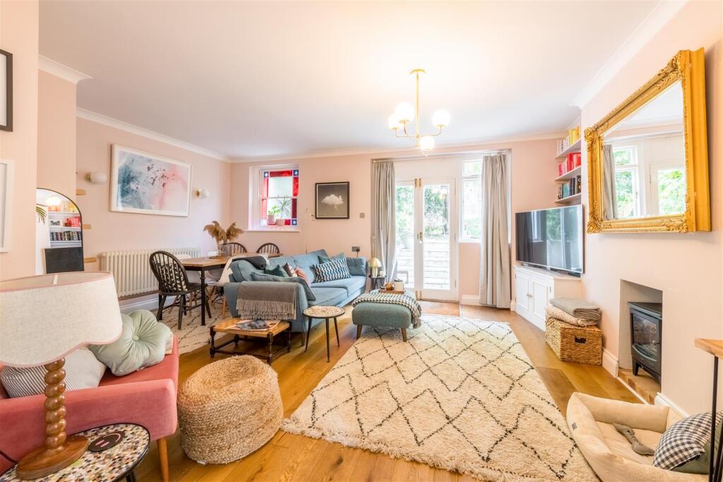 13a Clarendon Villas-7.jpg