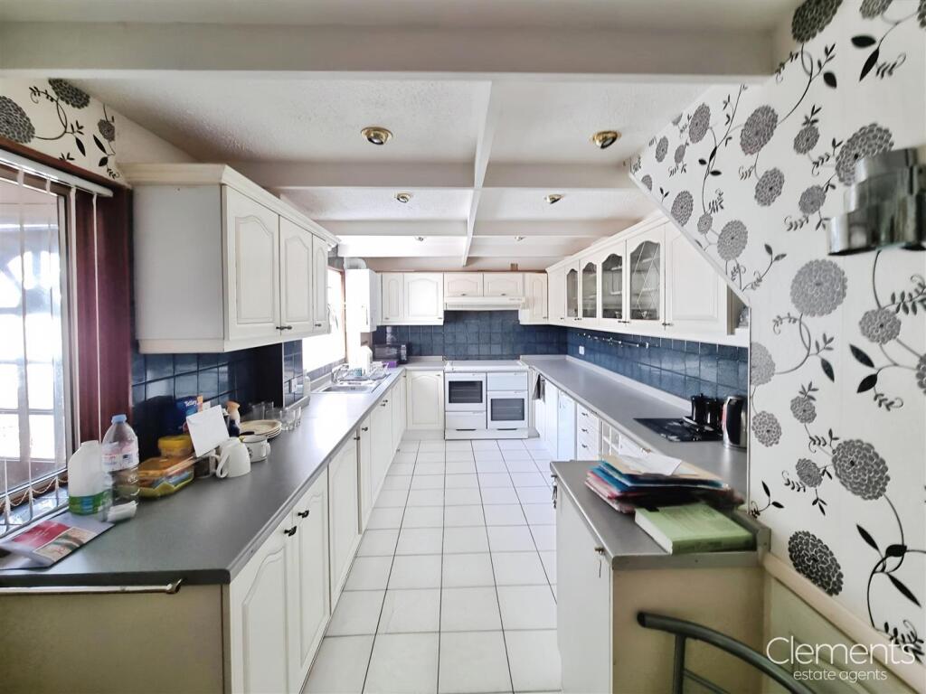 e64fef33-PHOTO-2025-06-26-22-22-47 20 281 29.jpg