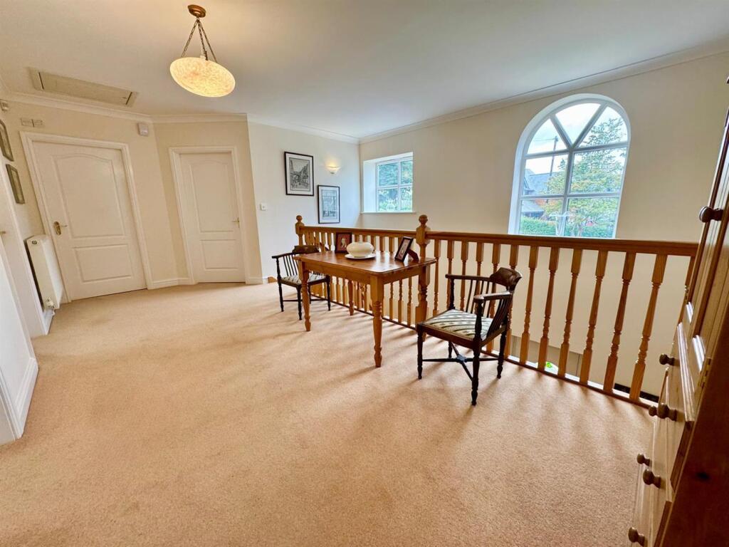 PHOTO-2025-08-12-06-55-38 (18).jpg