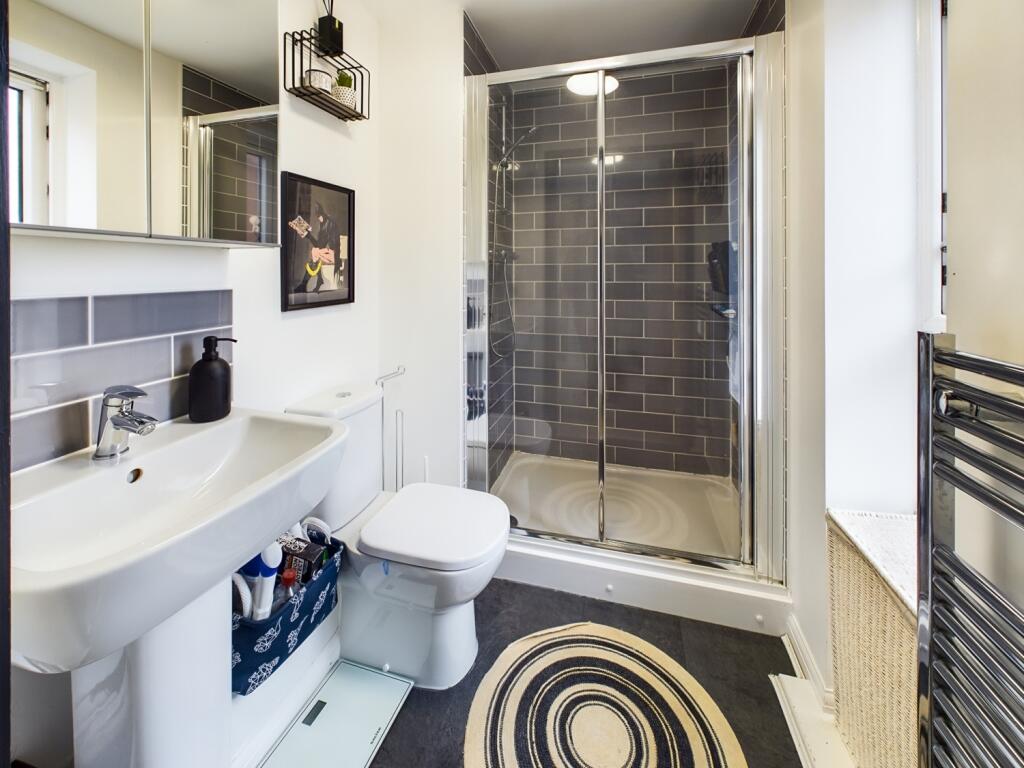 Ensuite Bathroom