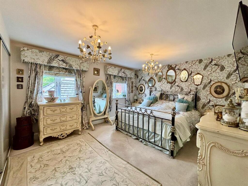 WhatsApp Image 2025-06-17 at 11.51.47_19d945ff.jpg