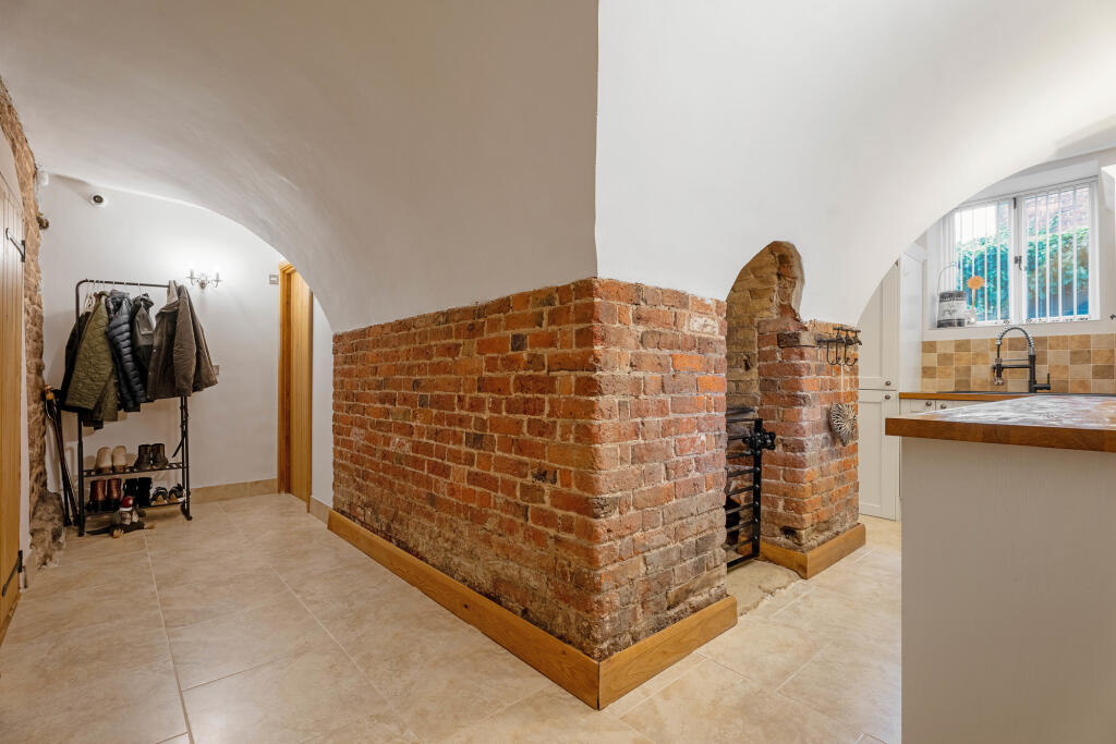 Red Abbey Barns Interior-2