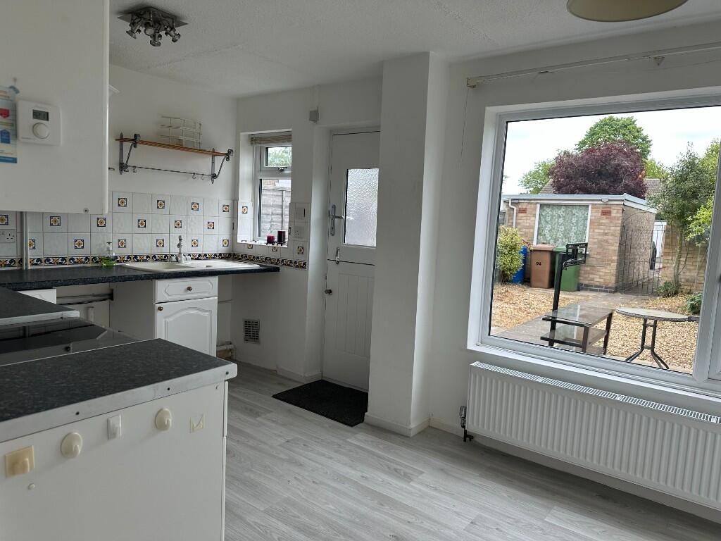 Kitchen (i0