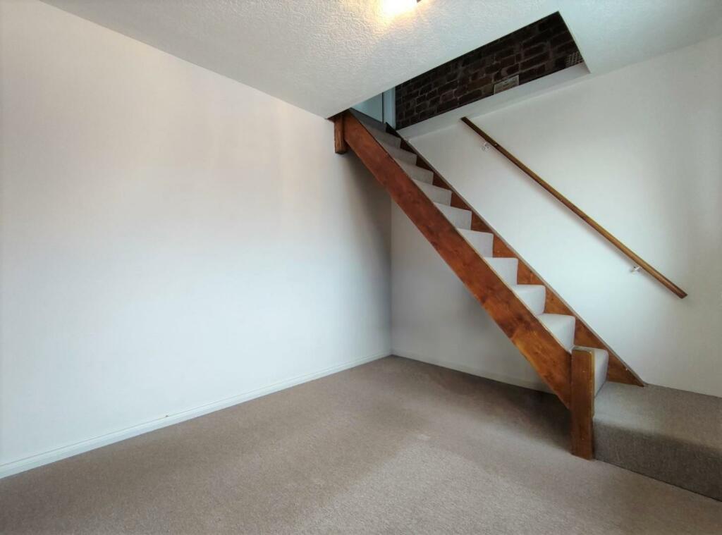 Bedroom 2 Aspect 2