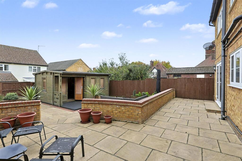 SUN TERRACE.JPG