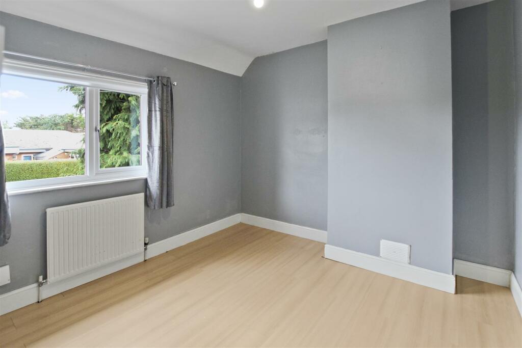 Laburnum Crescent  (2).jpeg