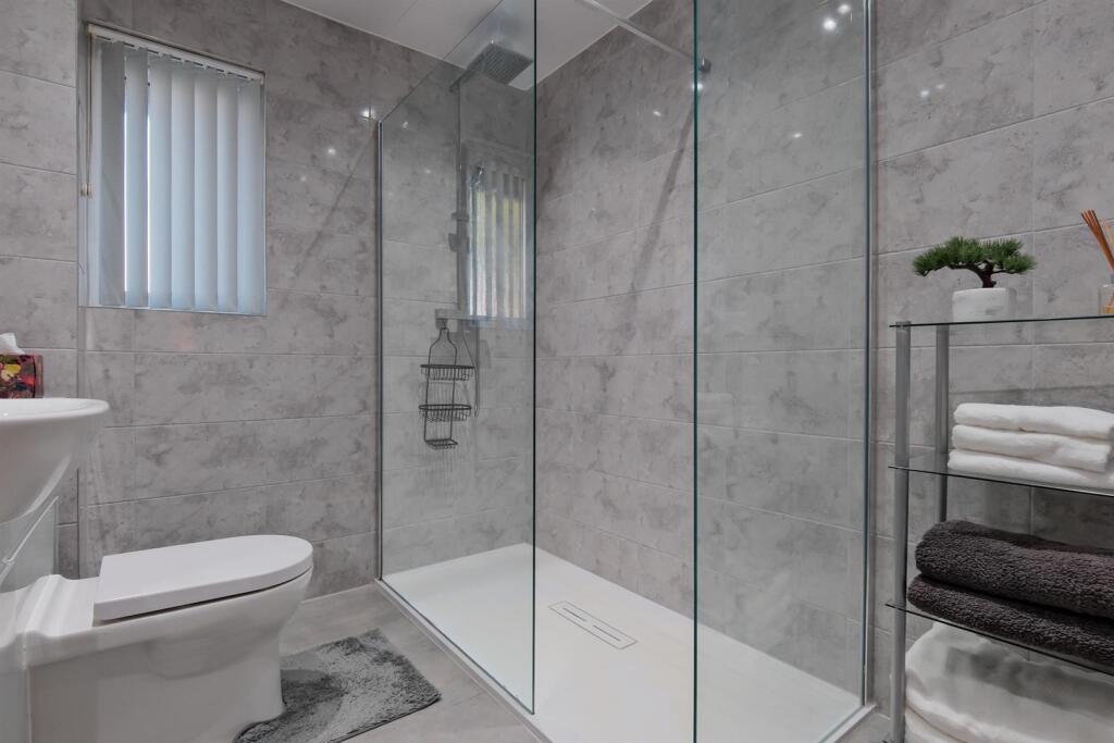 027-25 Netherdale Crescent, Wishaw ML2 0DN.jpg
