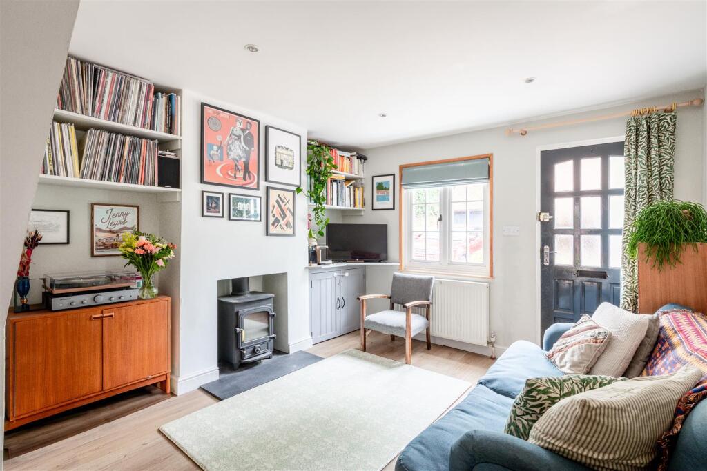2 Grahams Cottage-2.jpg