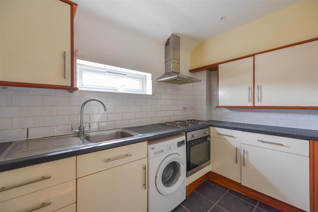 FLAT F (ONE BEDROOM FLAT)