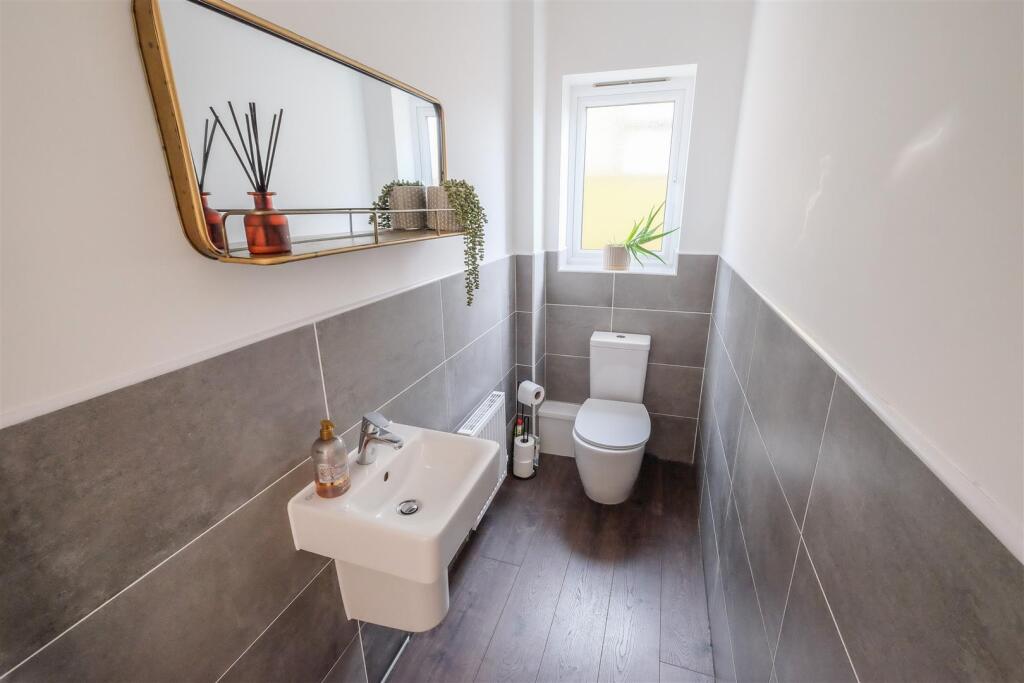 Groundfloor WC