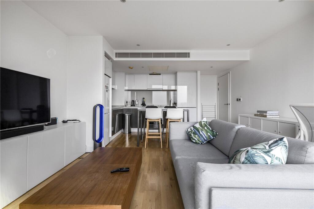 Reception/Kitchen