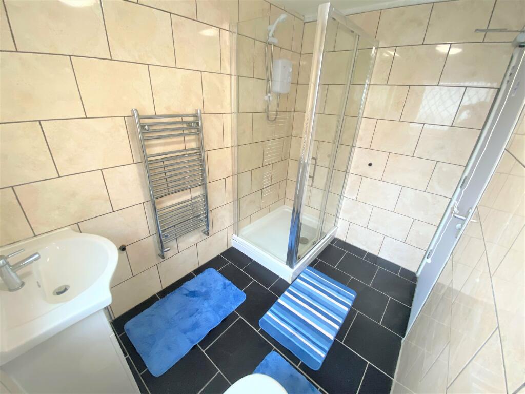 Bathroom 2