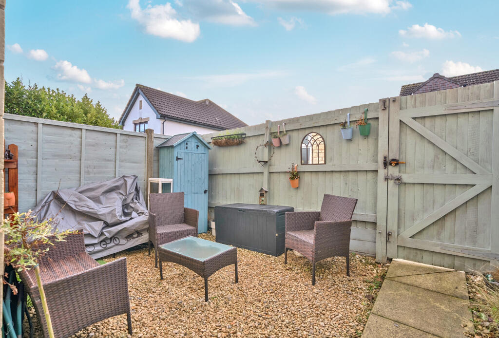 1385183-6-6926e9e...