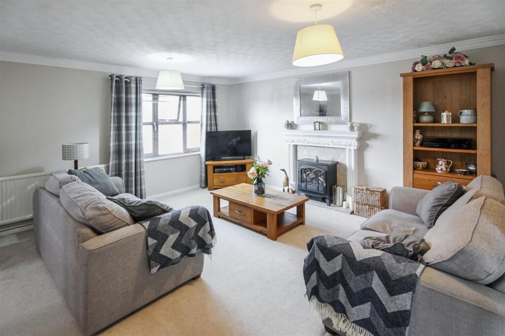 living room (1).jpeg