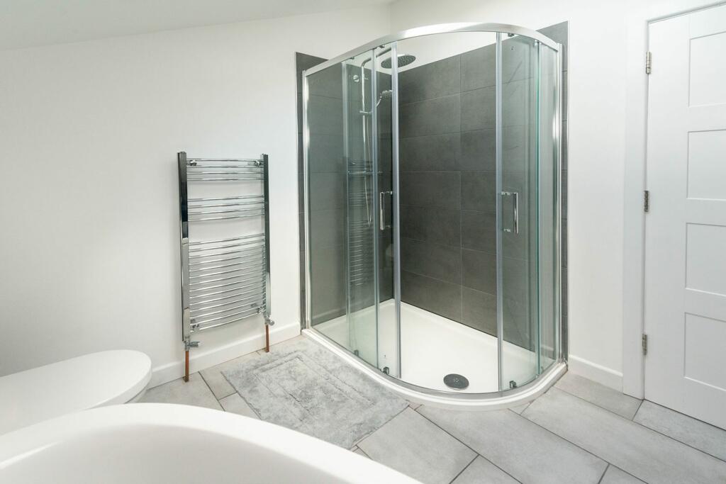 BEDROOMS AND BATHROOMS