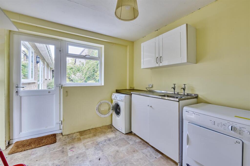 11 Danford Close Oun