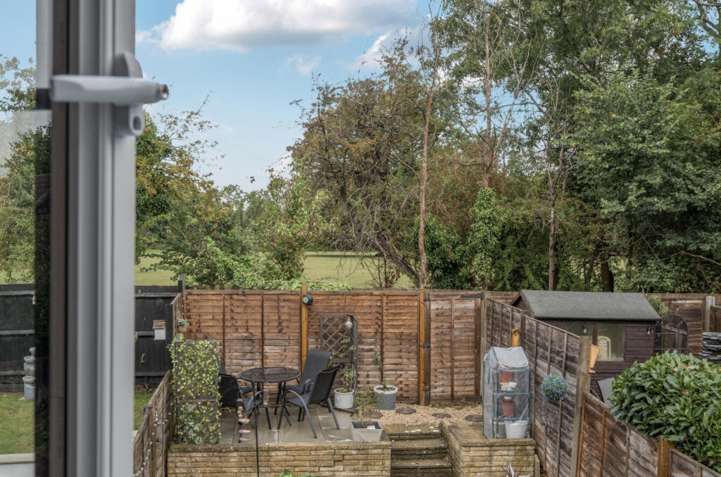 1347990-18-68b804...