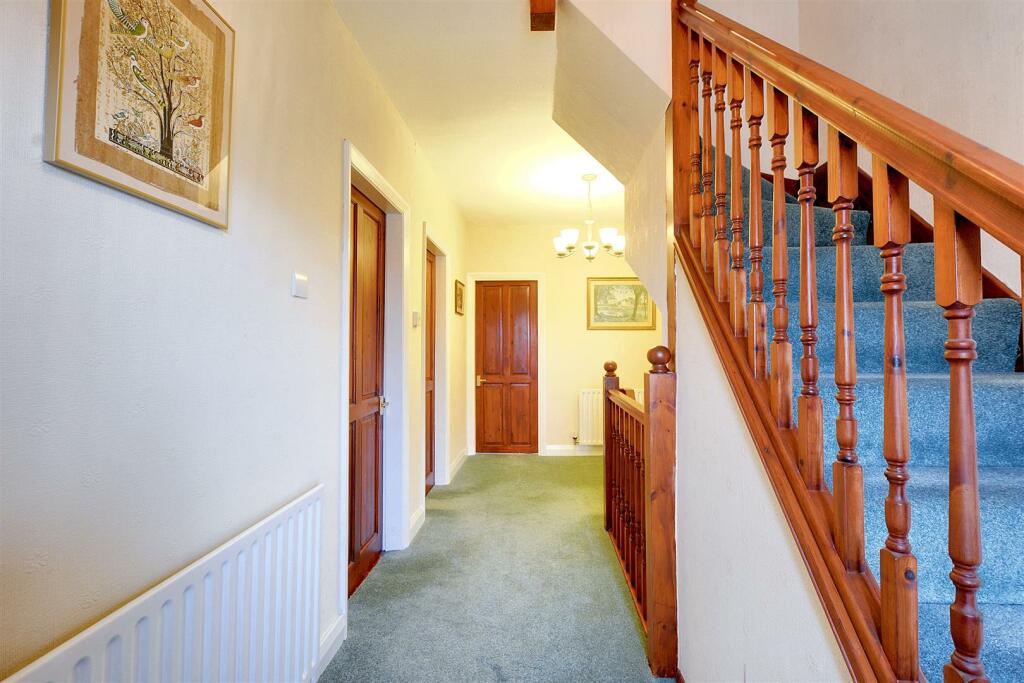 1st Floor Landing_2.jpeg