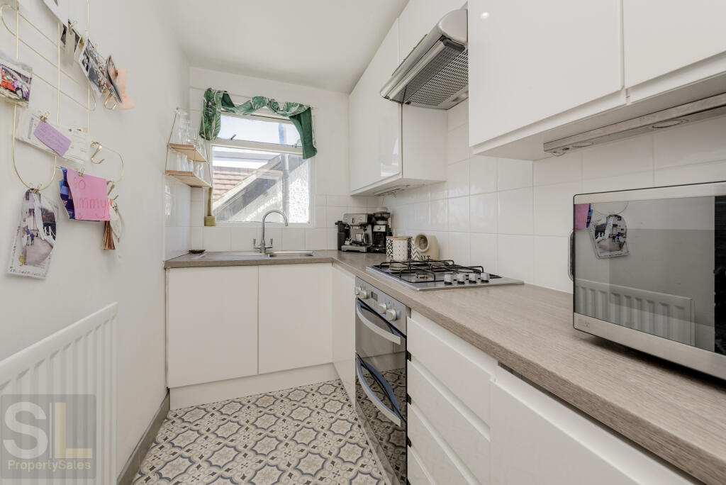 4@81 mayfield rd-3947