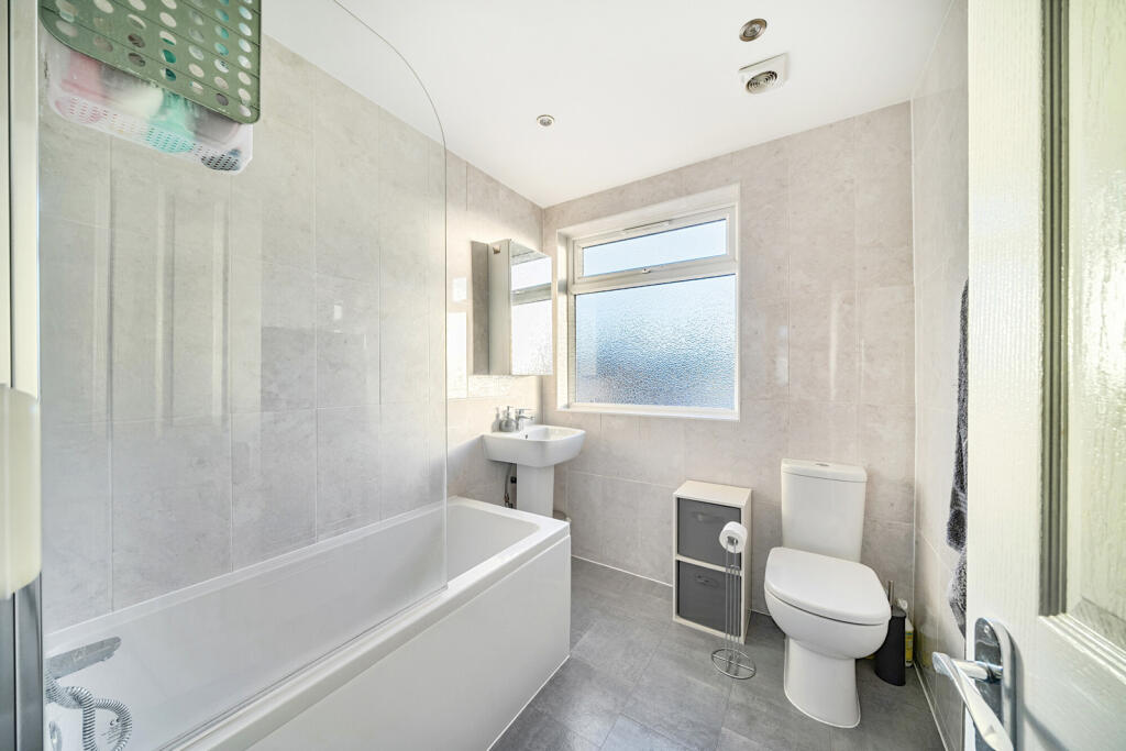 1382913-6-691b4ce...