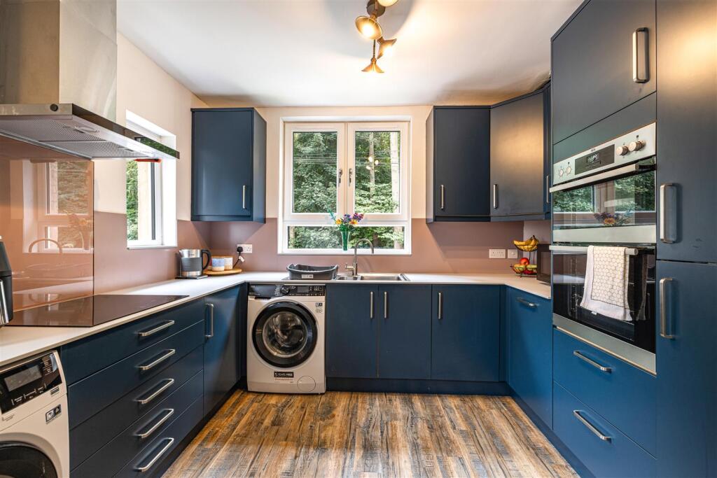 45 Balmoral Avenue Galashiels 13.JPG