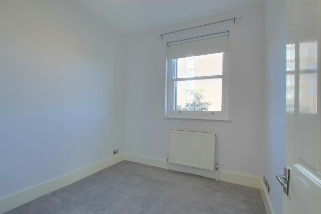 5 bedroom 2.jpg