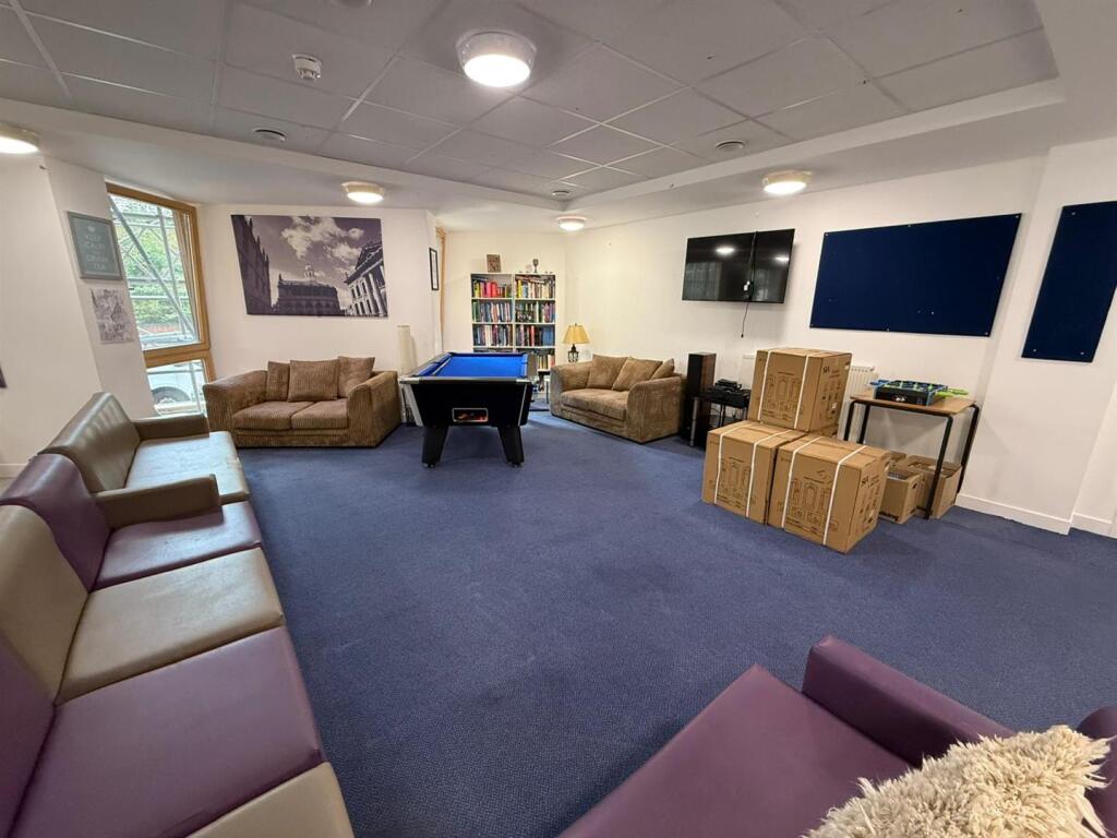 WhatsApp Image 2025-09-05 at 7.42.15 PM (4).jpeg