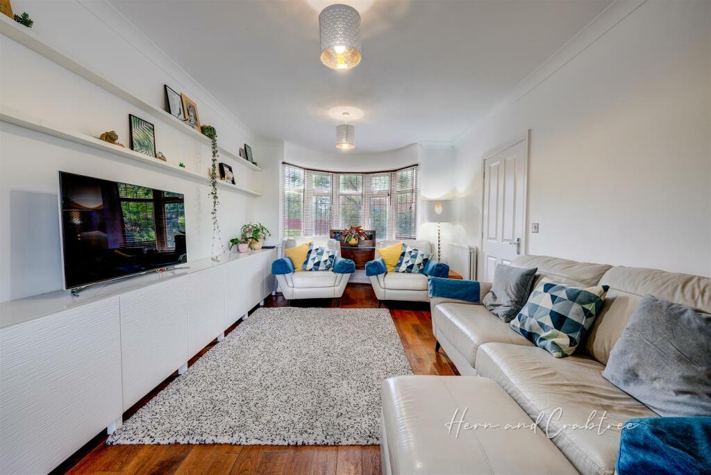 Page Drive, HernCrabtree (1).jpg