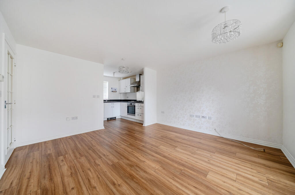 1360346-5-68d3f33...