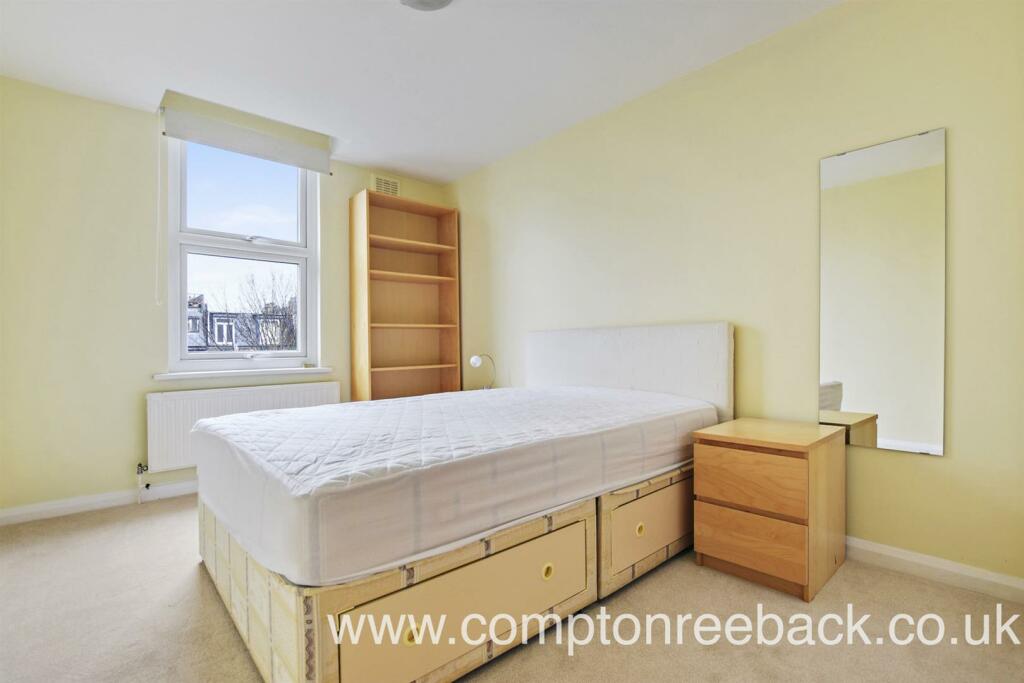 Bedroom 1: