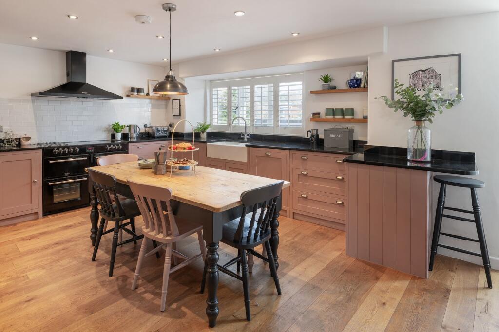 The Old Dairy, Stoke Fleming, Kitchen