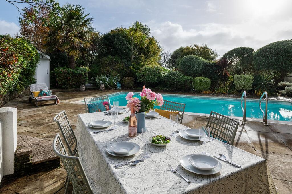 Pool Patio_Ginkgo House, Stoke Fleming
