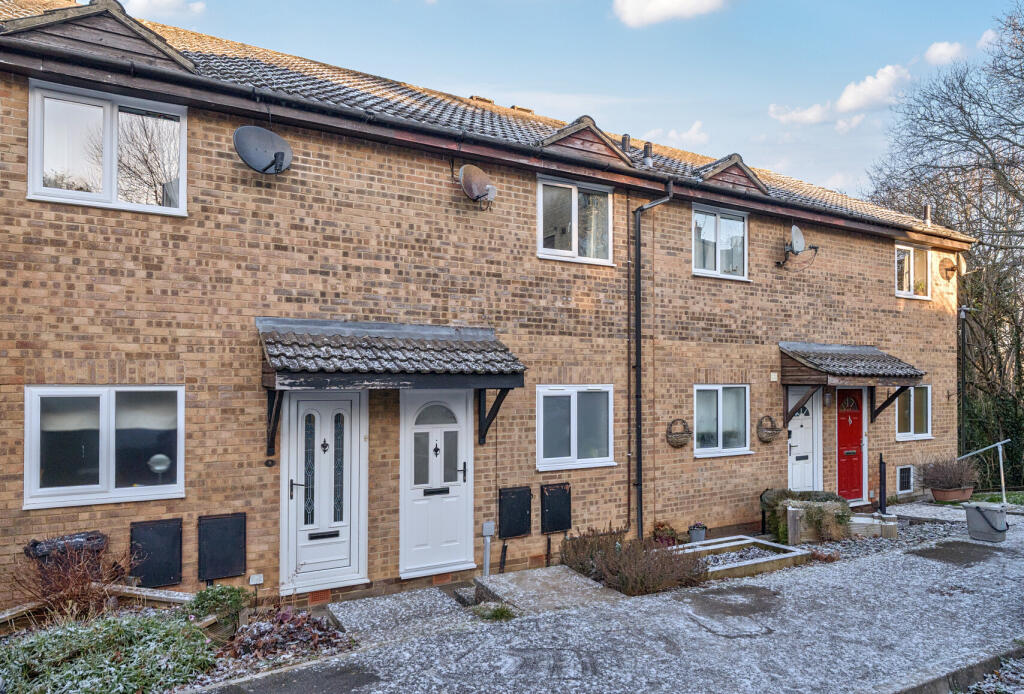 1395153-19-695bea...