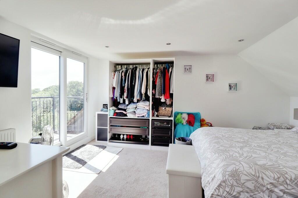 bed 1