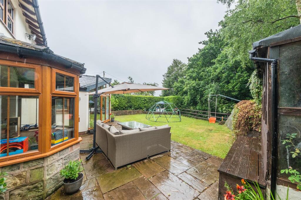 Laburnum Cottage-047.jpg