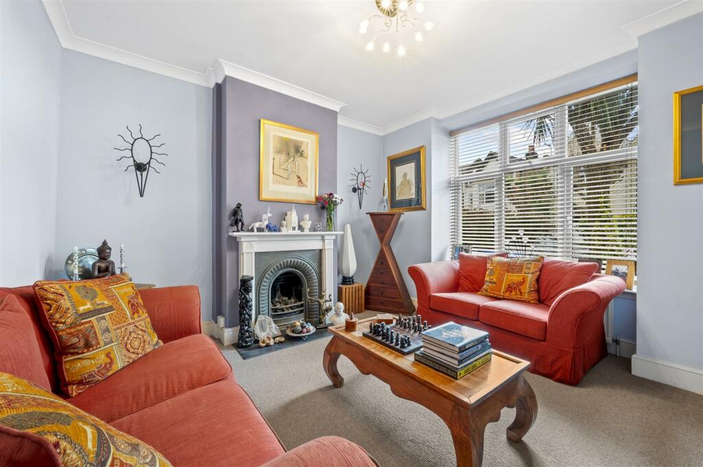 19 Delamere Road, 5.jpg